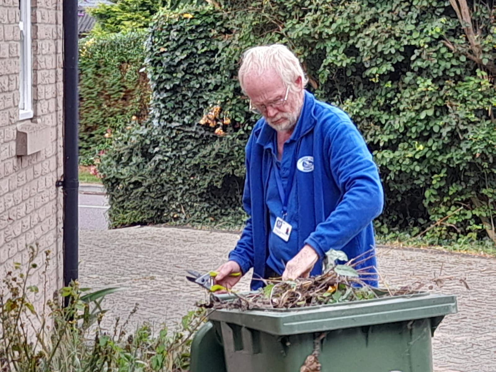 tom gardening at bluntisham